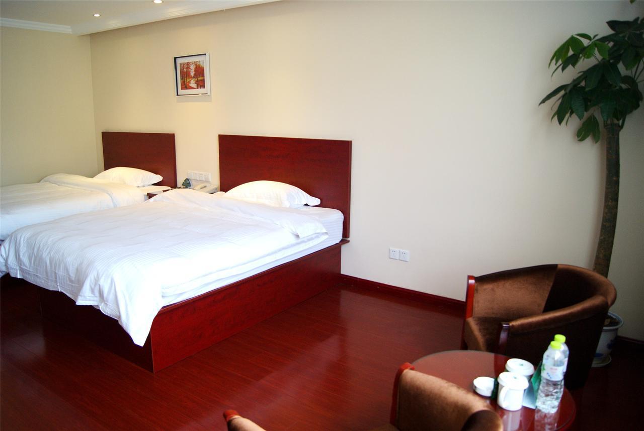 Greentree Inn Nangtong Chongchuan District Middle Renmin Road Babaiban Express Hotel Nantong Dış mekan fotoğraf