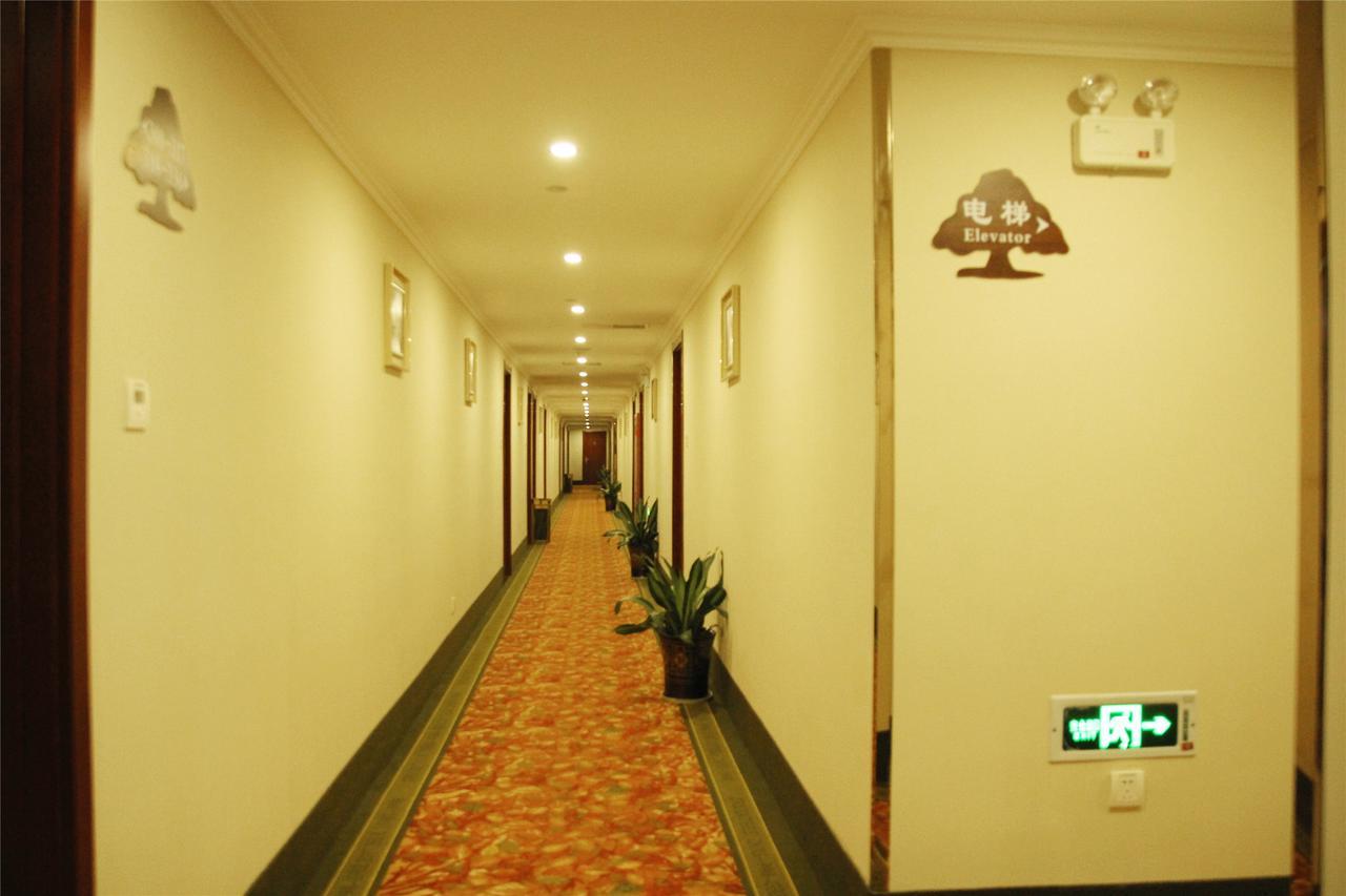 Greentree Inn Nangtong Chongchuan District Middle Renmin Road Babaiban Express Hotel Nantong Dış mekan fotoğraf