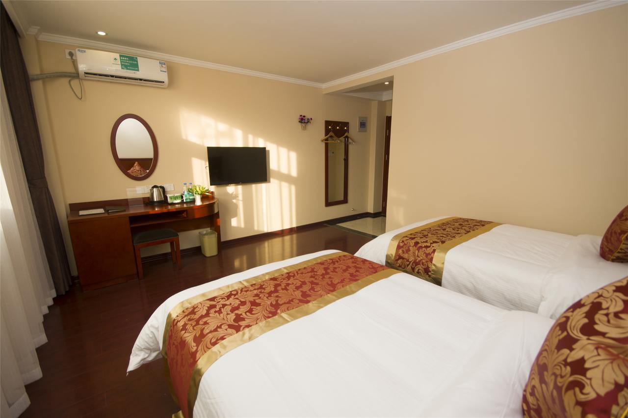 Greentree Inn Nangtong Chongchuan District Middle Renmin Road Babaiban Express Hotel Nantong Dış mekan fotoğraf